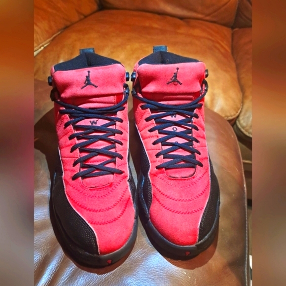 Jordan 12s Reverse Flu Game - Picture 2 of 6